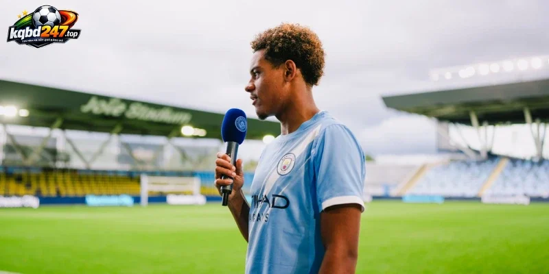 Floyd Samba và bước tiến lên đội một Man City